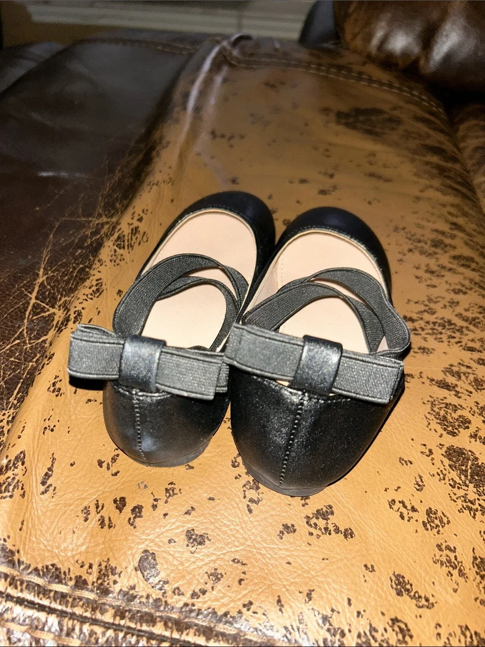 Black Ballet Flat with Bow - Women's Classic Mary Jane